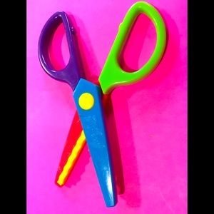 Lisa Frank Crazy Crafty Cutters Rainbow